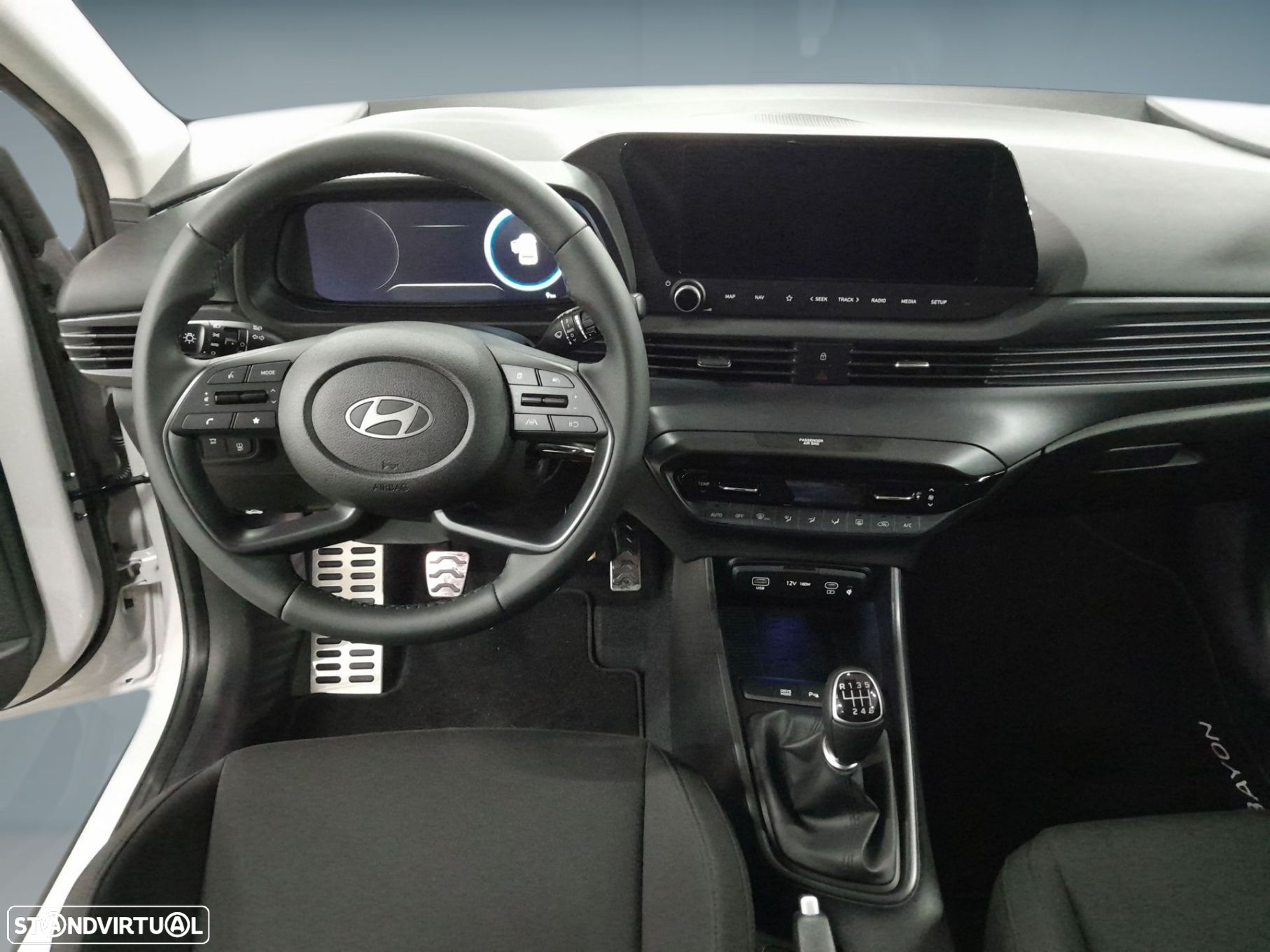 Hyundai Bayon - 13