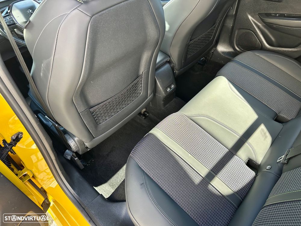 Peugeot 208 1.5 BlueHDi GT Line - 38