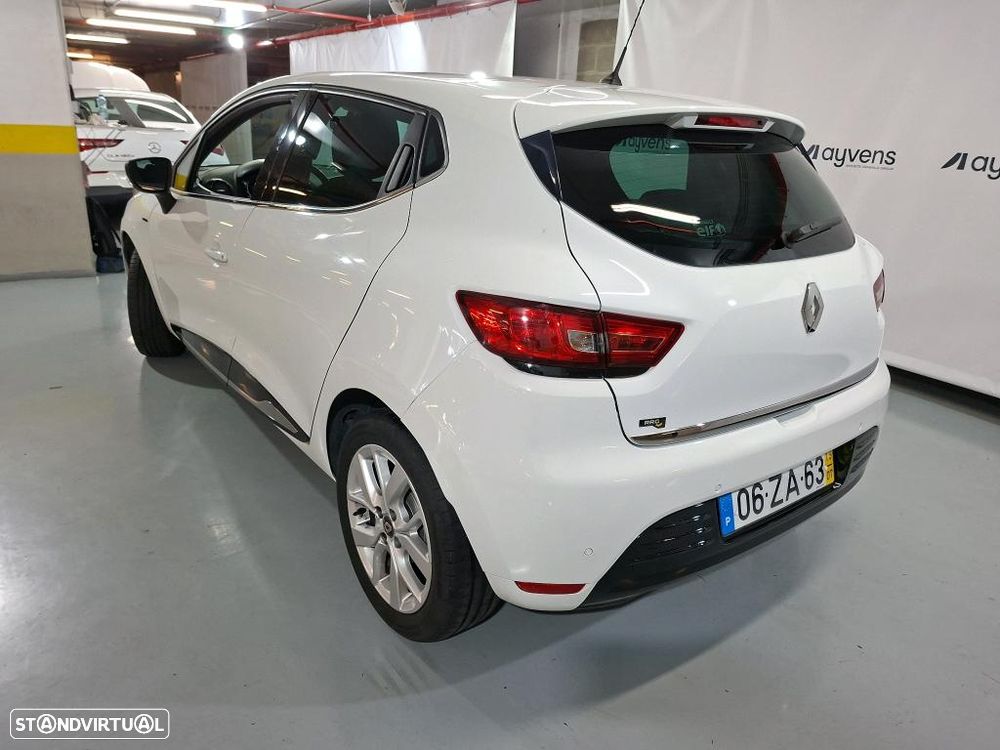 Renault Clio 0.9 TCe Limited Bi-Fuel - 2