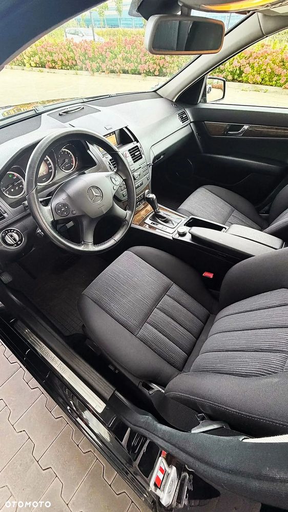 Mercedes-Benz Klasa C 180 Kompressor Automatik BlueEFFICIENCY Elegance - 12