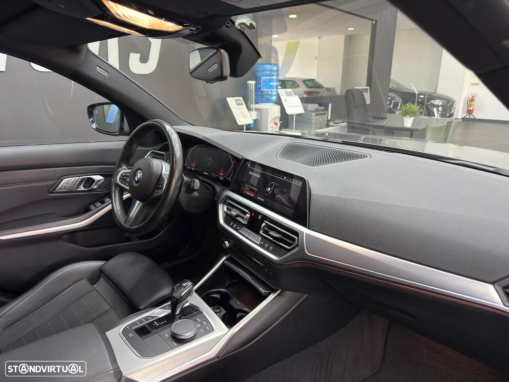 BMW 320 d xDrive Line Sport Shadow Auto - 35