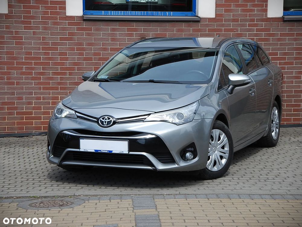 Toyota Avensis 1.8 Active - 2