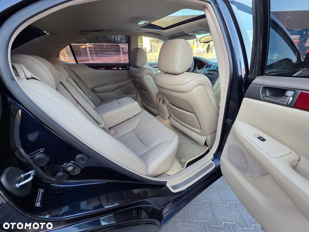Lexus ES Standard - 6