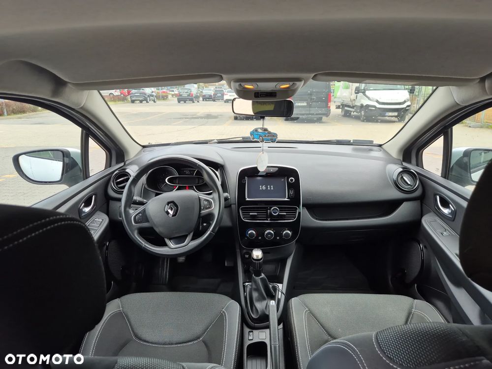 Renault Clio 1.2 16V Alize - 13