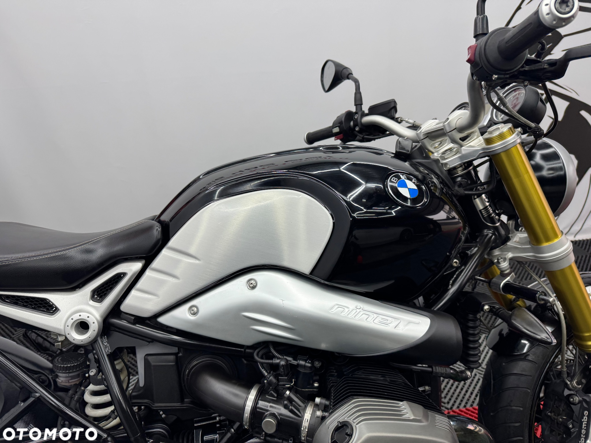 BMW R - 29