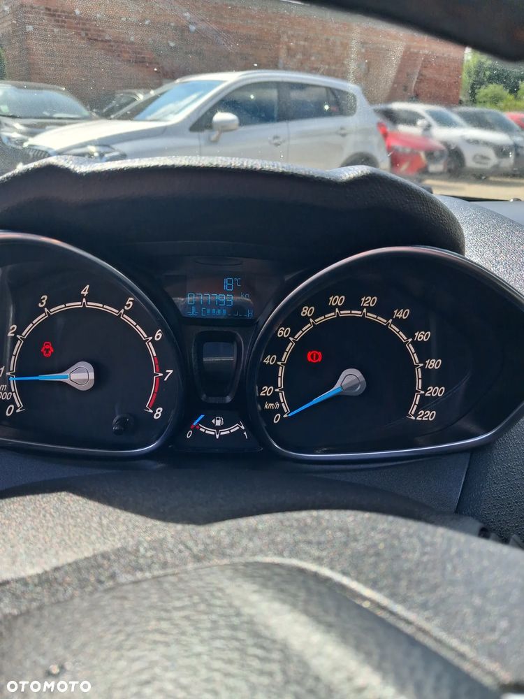 Ford Fiesta - 10