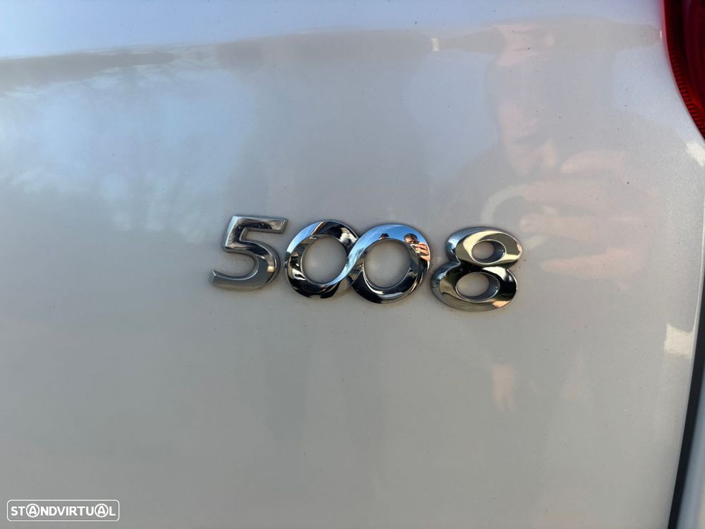 Peugeot 5008 1.6 HDi 7L Allure - 28