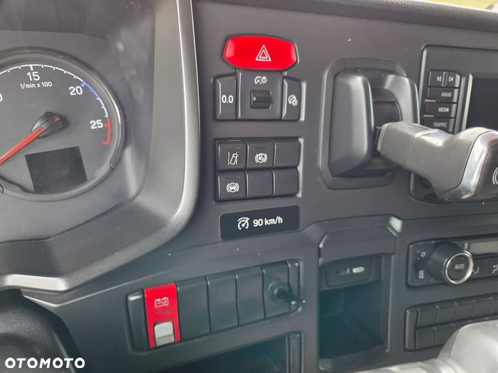 Scania R 450 * P+T PODUCHY* KOŁA 315/70- 90%* 2 BAKI* KLIMA POSTOJOWA* LODÓWKA* NAVI* Z Francji - 16