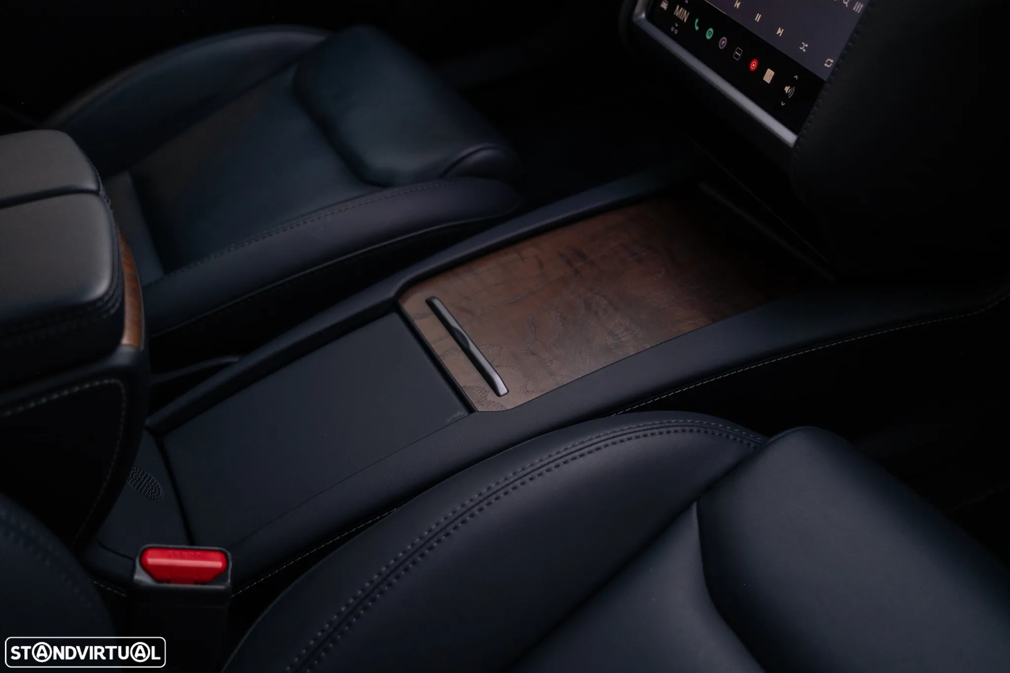 Tesla Model S Long Range - 37