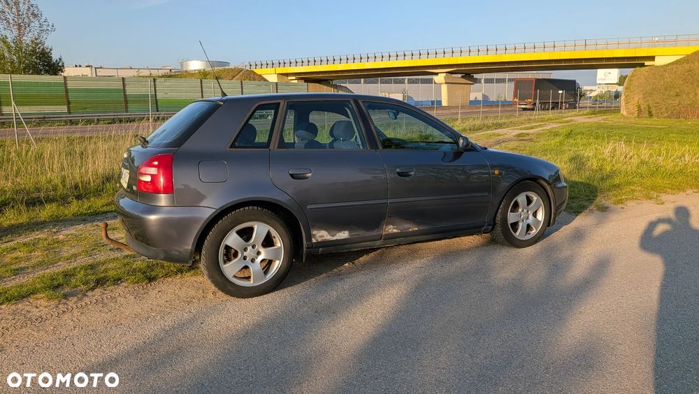 Audi A3 Sportback - 9