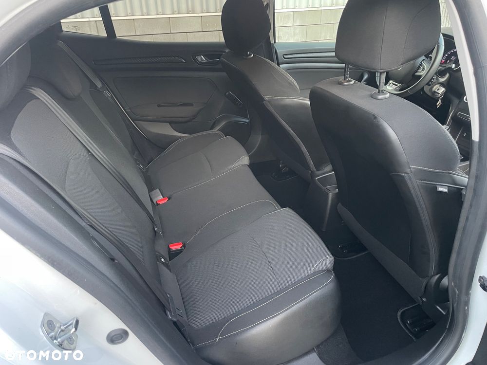 Renault Megane 1.5 dCi Limited 2018 - 8