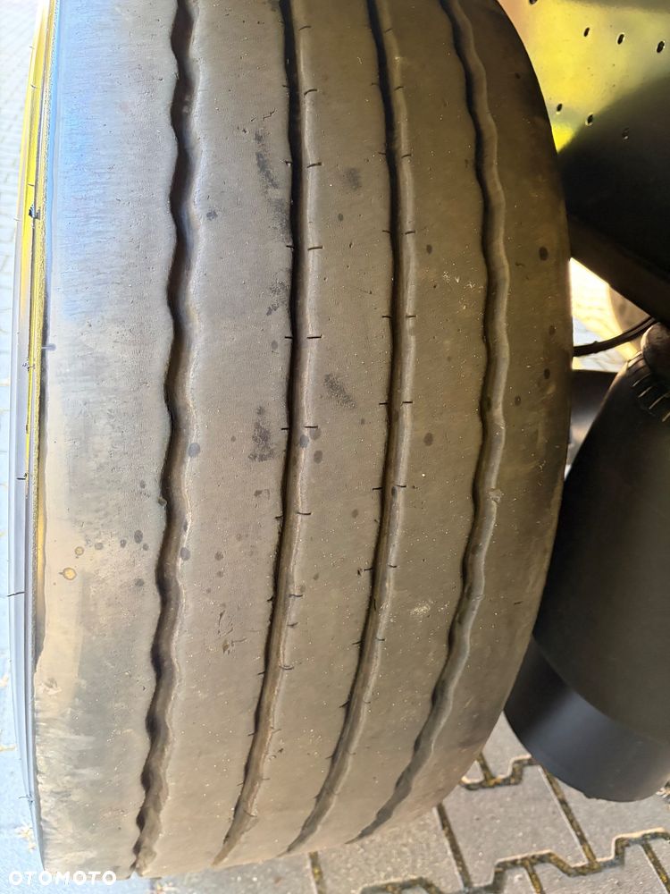 Krone SD Warios 3 Poziomy Pod Dachu - 34