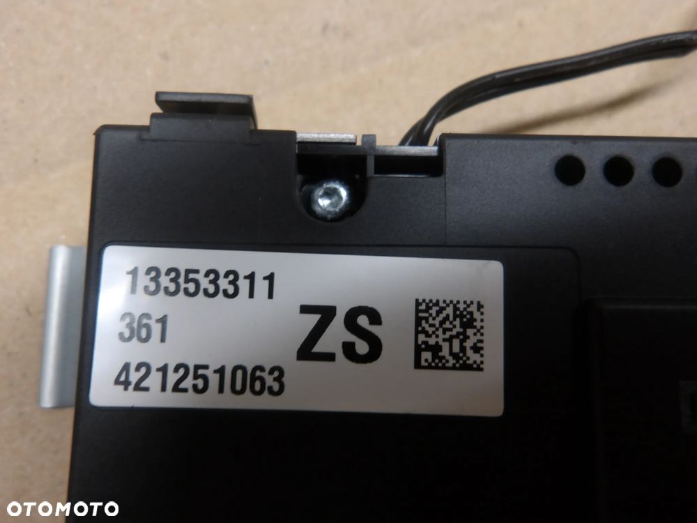 OPEL ASTRA IV J 1.3CDTI KOMBI WZMACNIACZ ANTENOWY 13353311 - 5