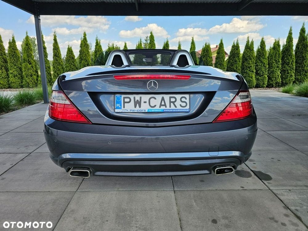 Mercedes-Benz SLK - 8