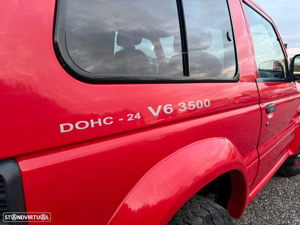 Mitsubishi Pajero 3.5 V6 - 31