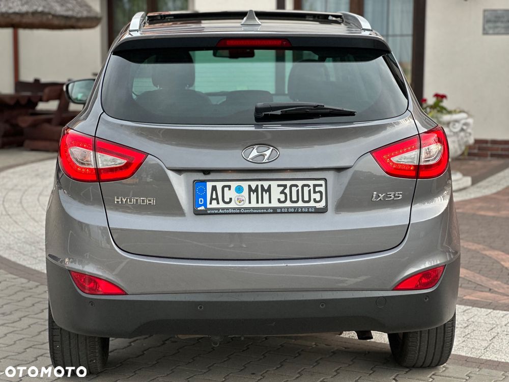 Hyundai ix35 1.6 2WD Fifa World Cup Edition - 11