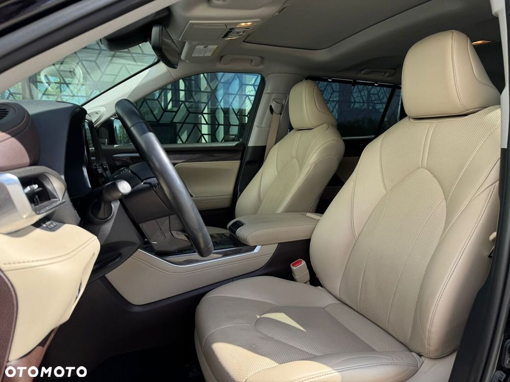 Toyota Highlander - 6