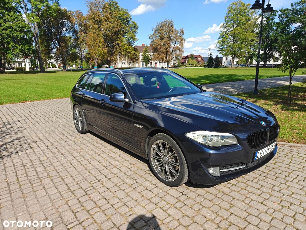 BMW 5 Series 2013 photo 2