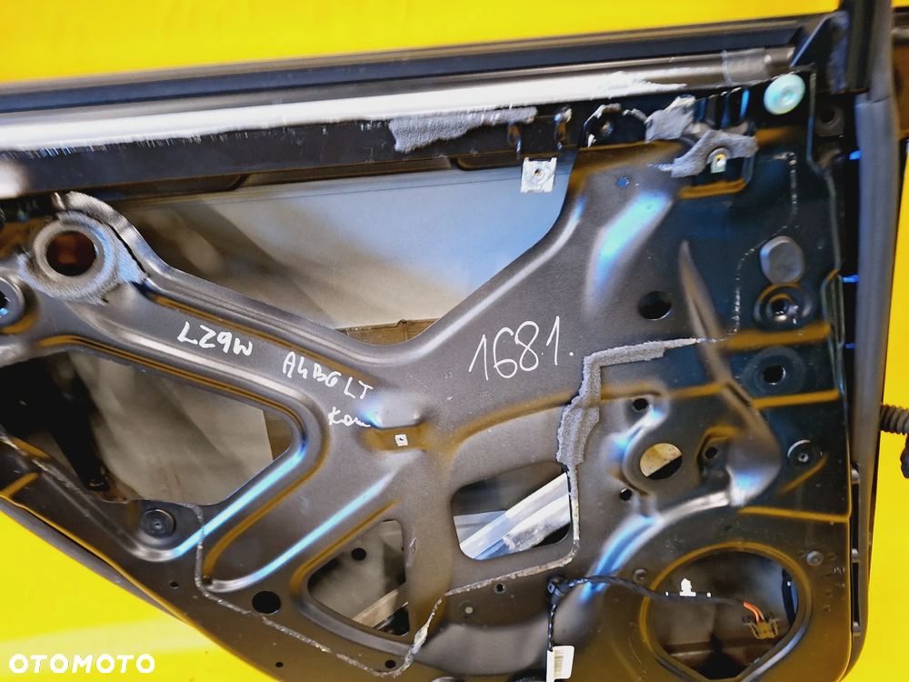 DRZWI LEWY TYŁ LEWE TYLNE AUDI A4 B6 KOMBI LAK: LZ9W NR1681 - 14