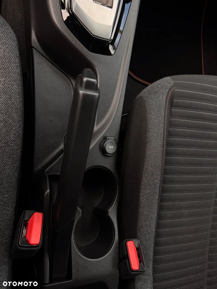 Peugeot 208 1.2 PureTech Allure S&S EAT8 - 27