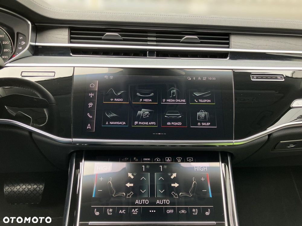 Audi A8 - 23
