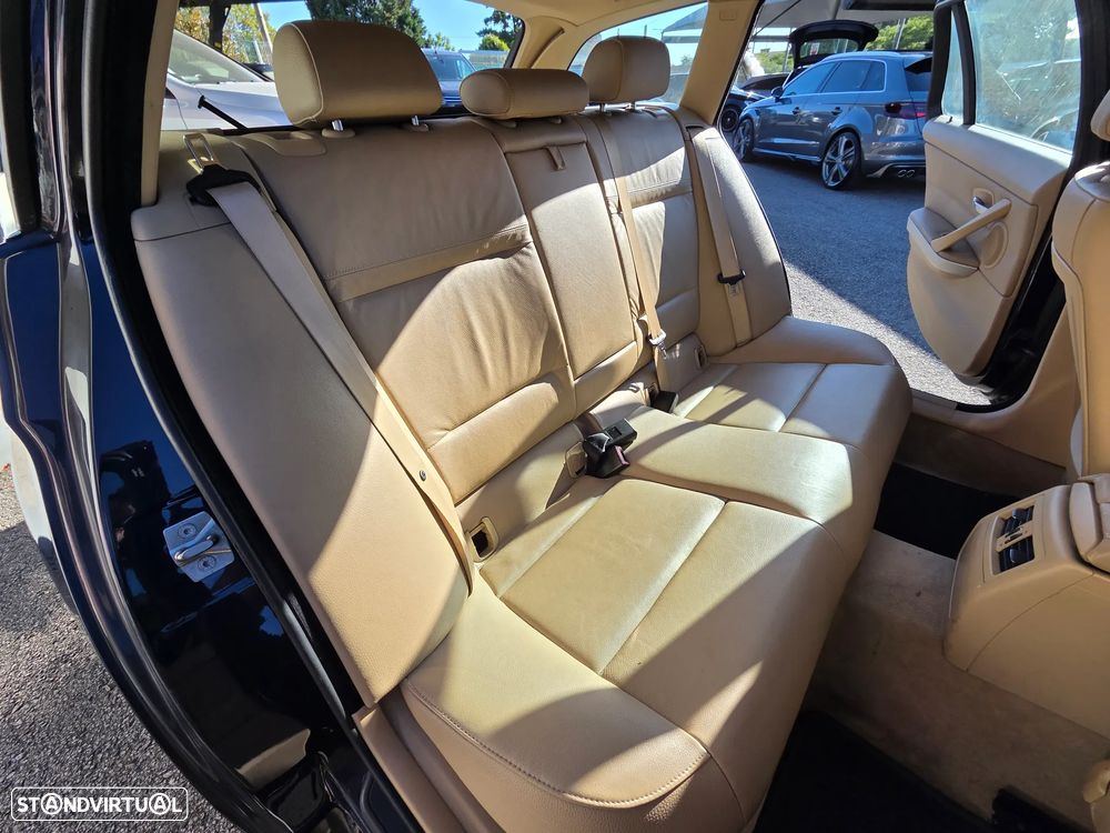 BMW 320 d Navigation - 26