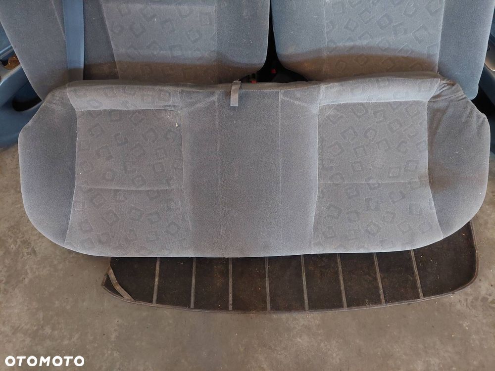 KOMPLET FOTELI PRZÓD + KANAPA TYŁ + BOCZKI TOYOTA COROLLA E11 LIFT - 3