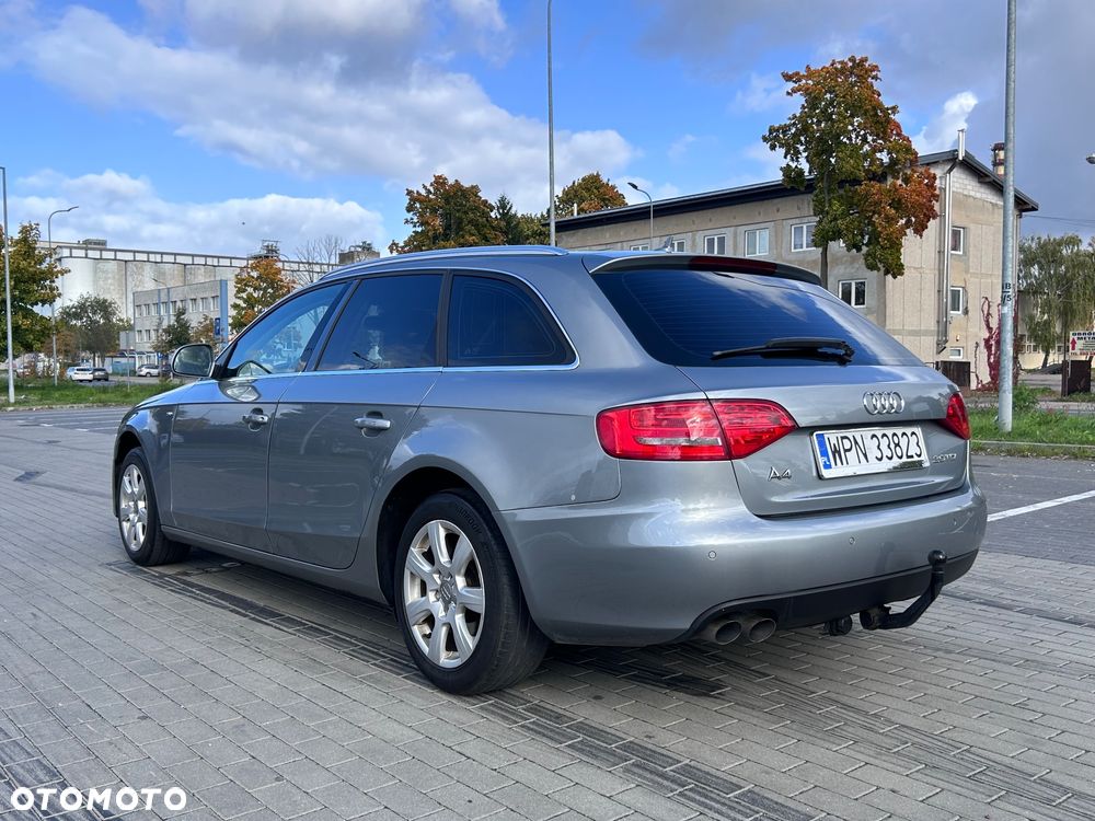 Audi A4 Avant 2.0 TDI DPF multitronic S line Sportpaket - 2
