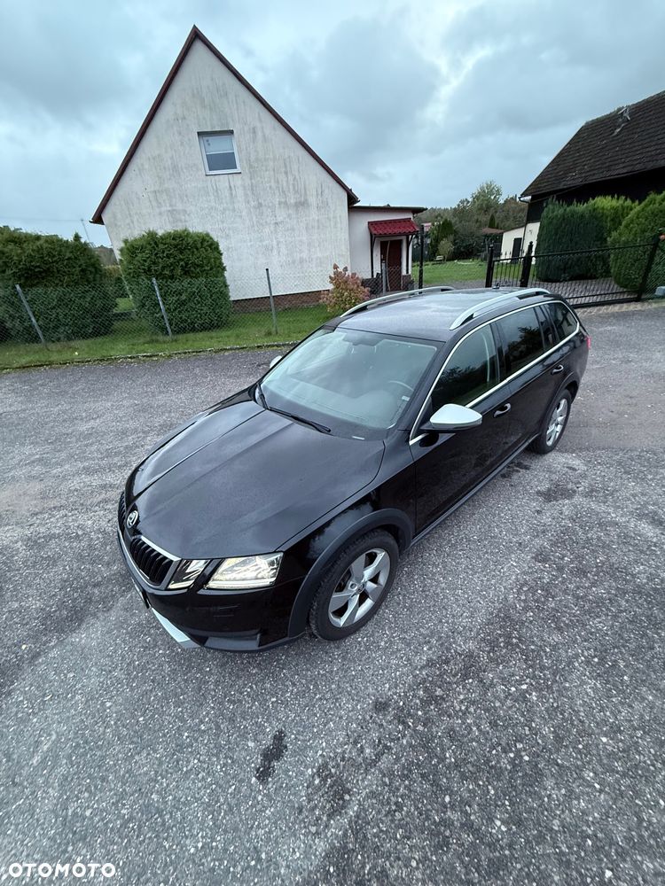 Skoda Octavia 2.0 TDI 4x4 DSG Scout - 9