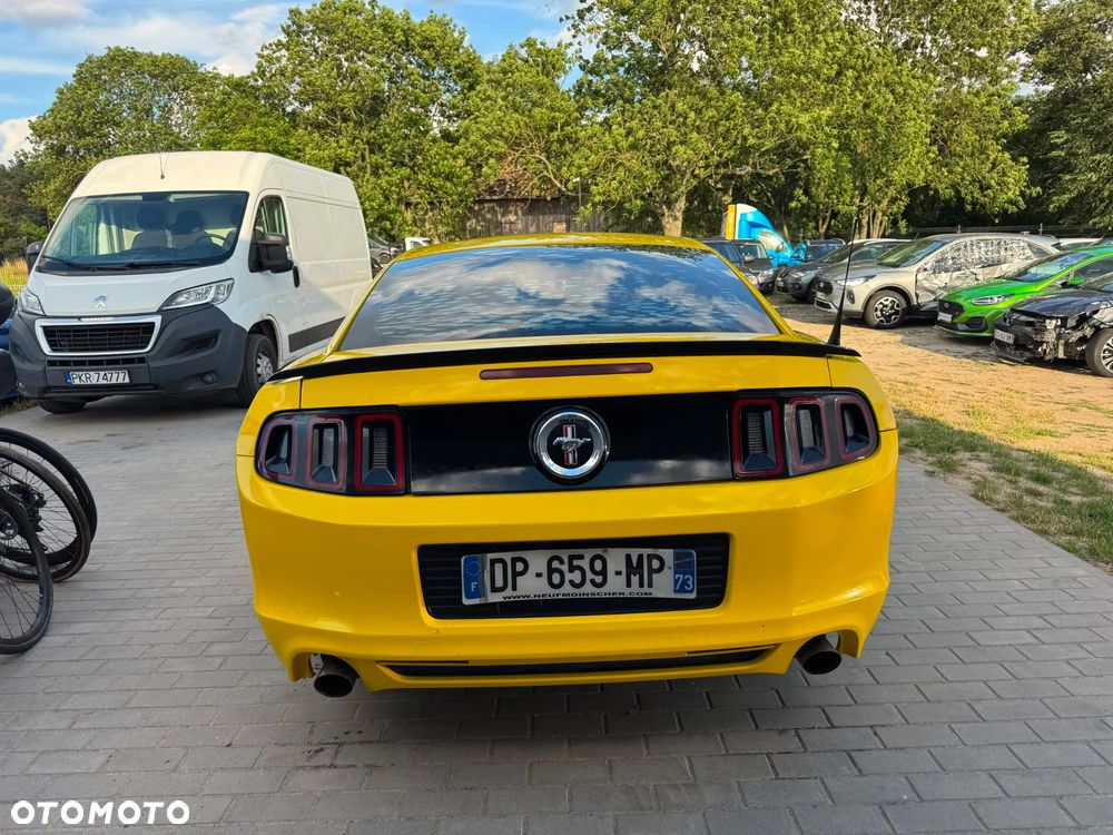 Ford Mustang 3.7 V6 - 16