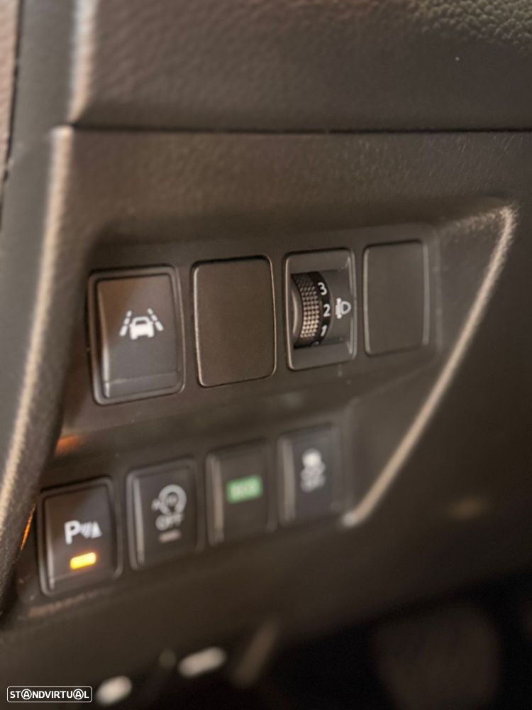 Nissan Qashqai 1.2 DIG-T 360 Xtronic - 31