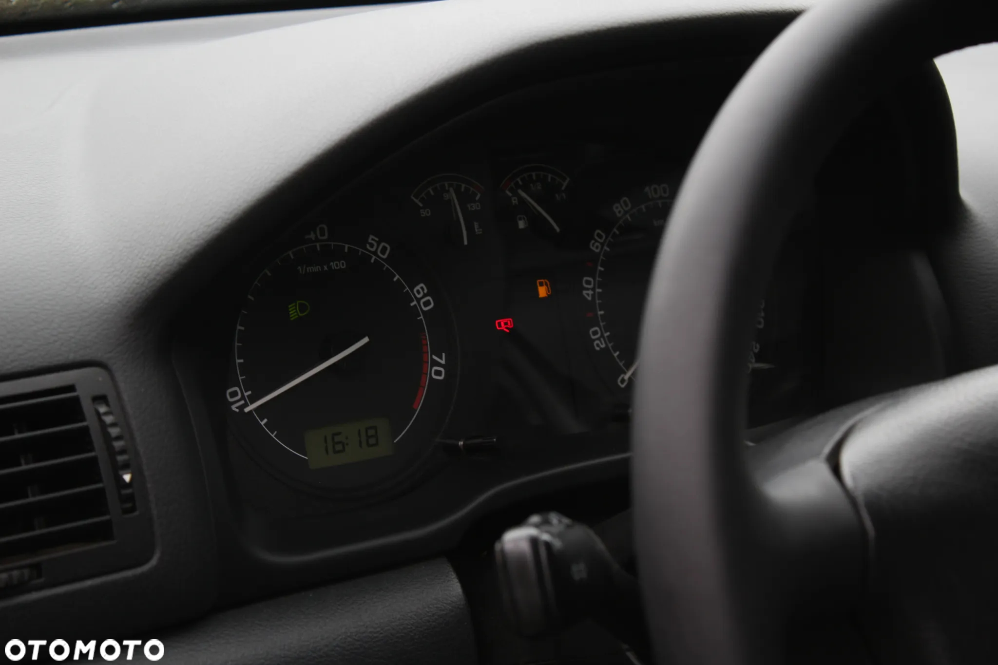 Skoda Octavia 1.6 Tour - 27