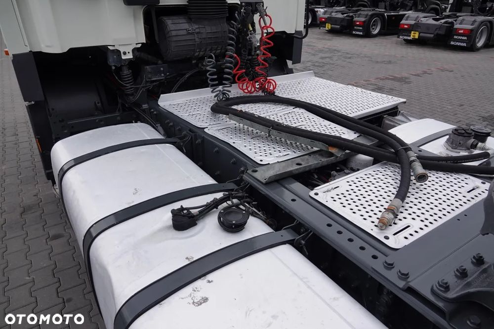 DAF CF 85.410 / HYDRAULIKA / NISKA KABINA - 13