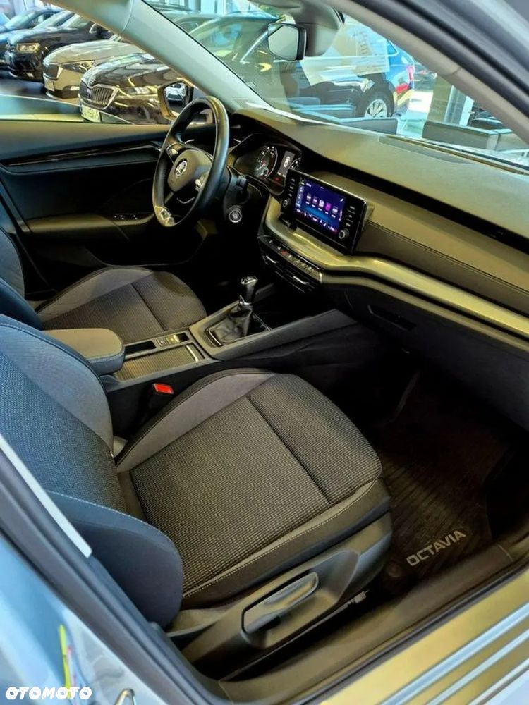 Skoda Octavia 1.5 TSI ACT Ambition - 12