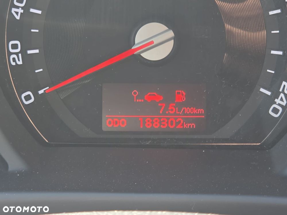 Kia Sportage 1.7 CRDI M 2WD - 24