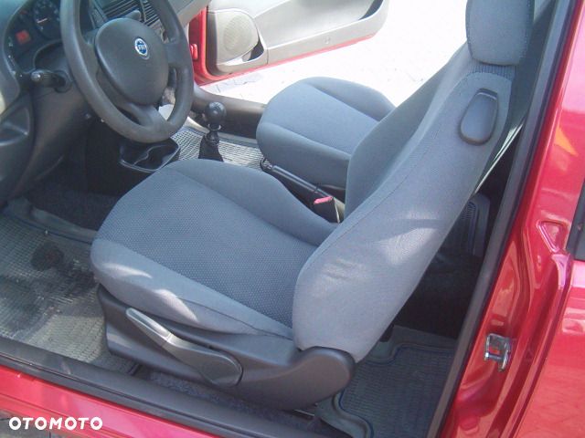 Fiat Punto - 17