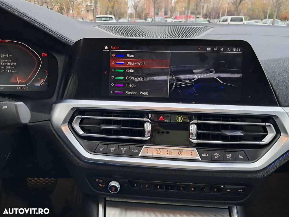 BMW Seria 3 330i Aut. Luxury Line - 29