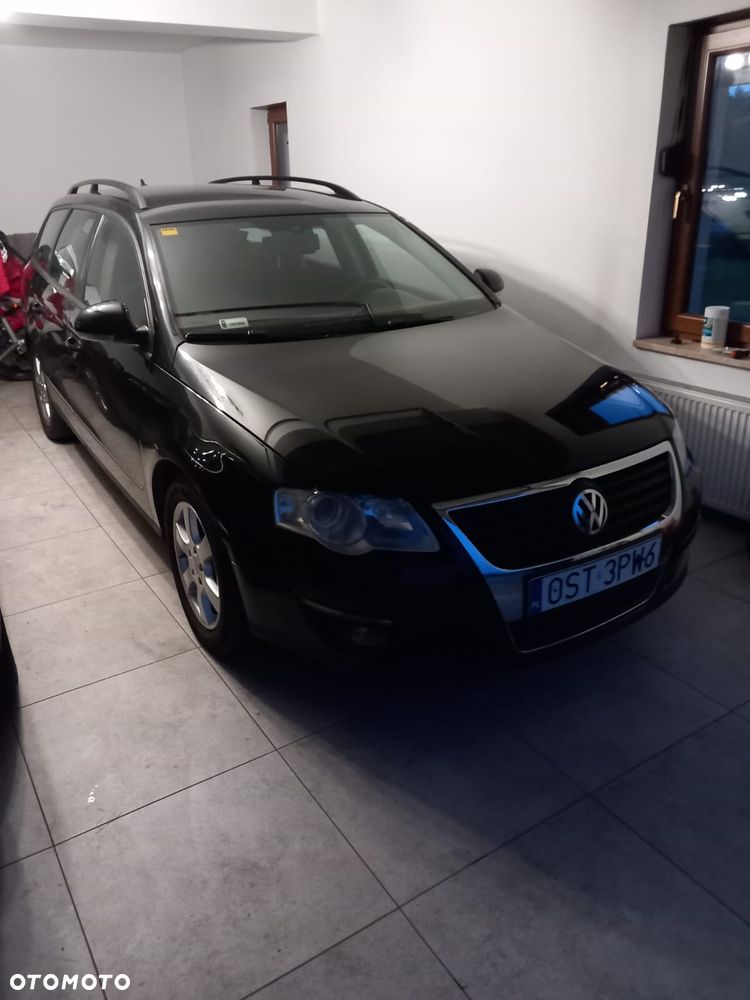 Volkswagen Passat - 3