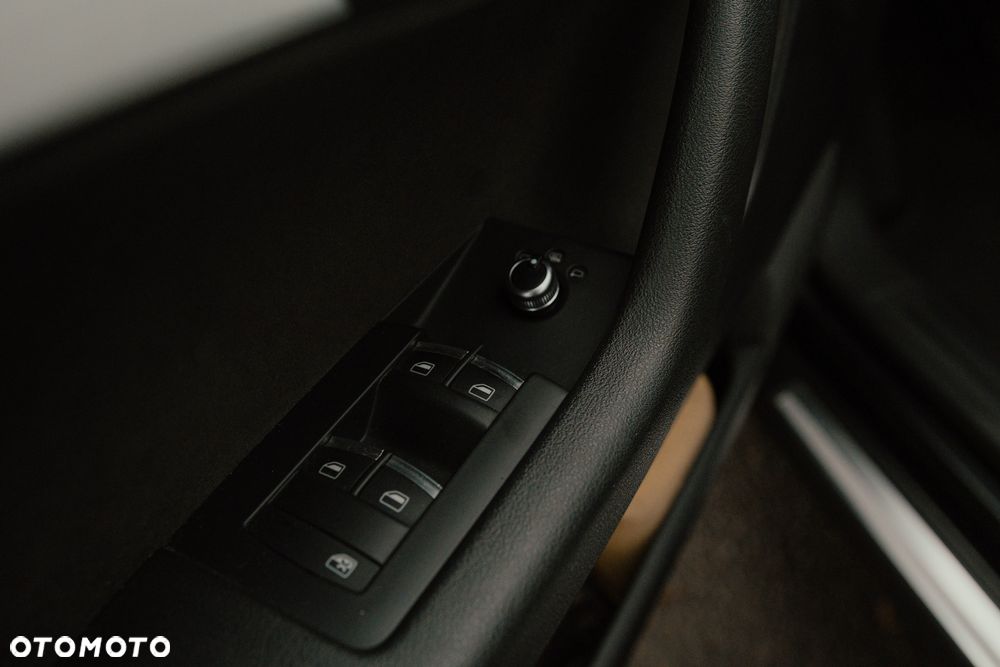 Audi A3 Sportback 1.4 TFSI S line Sportpaket (plus) - 14