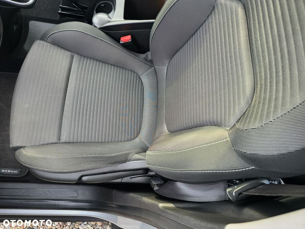 Renault Scenic - 17
