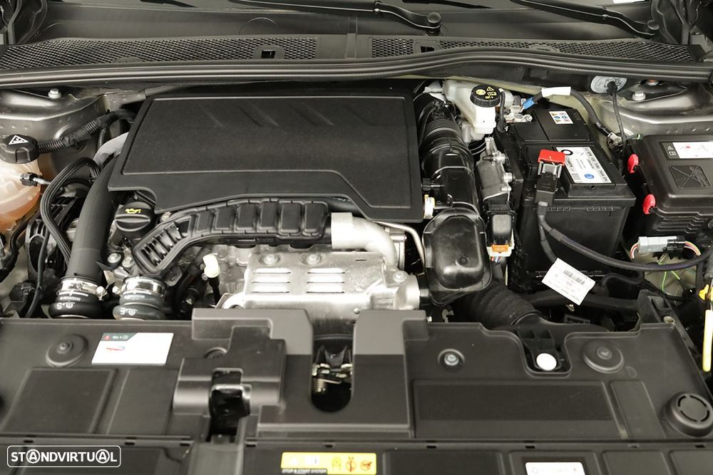 Citroën C4 1.2 PureTech Plus EAT8 - 20