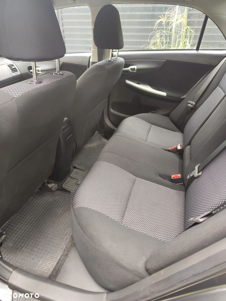 Toyota Corolla 1.6 Luna - 7