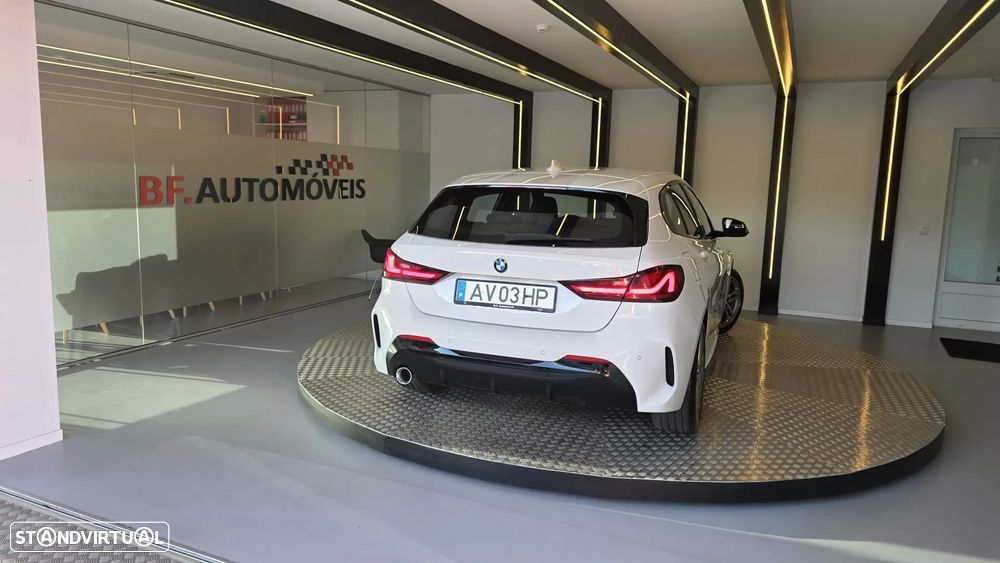 BMW 116 d Pack Desportivo M - 7