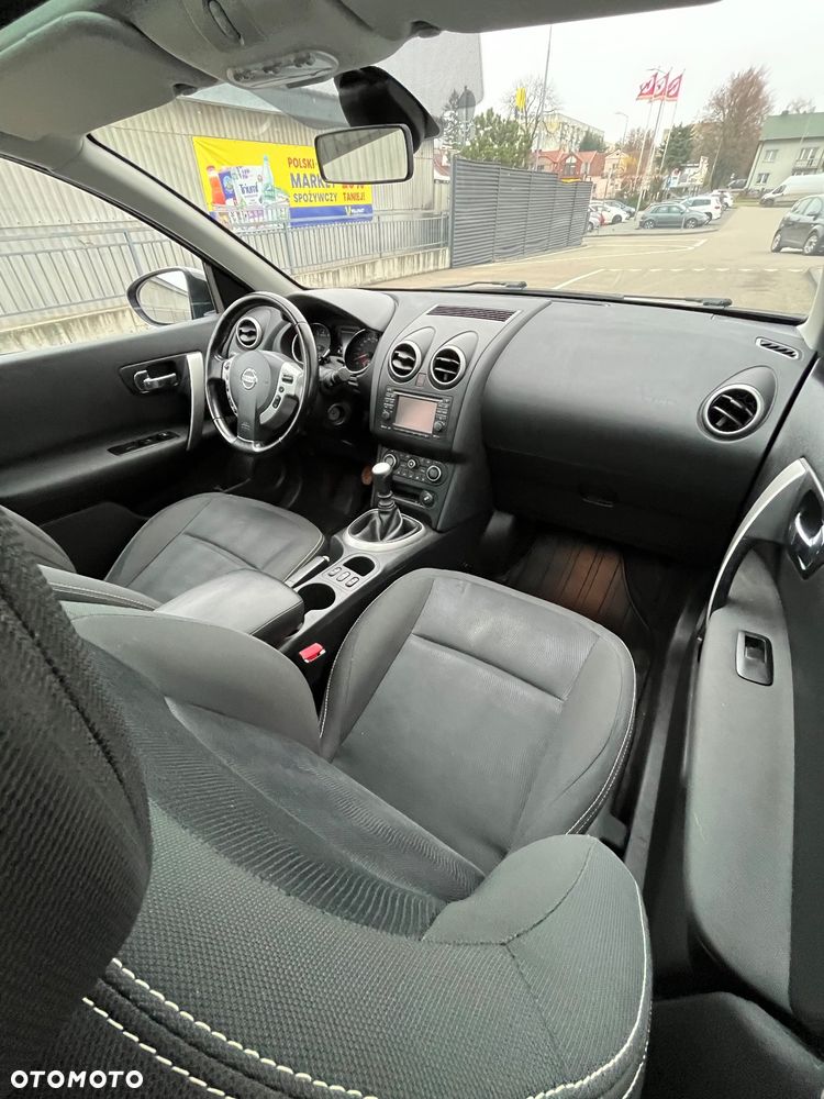 Nissan Qashqai+2 2.0 Tekna Premium - 10