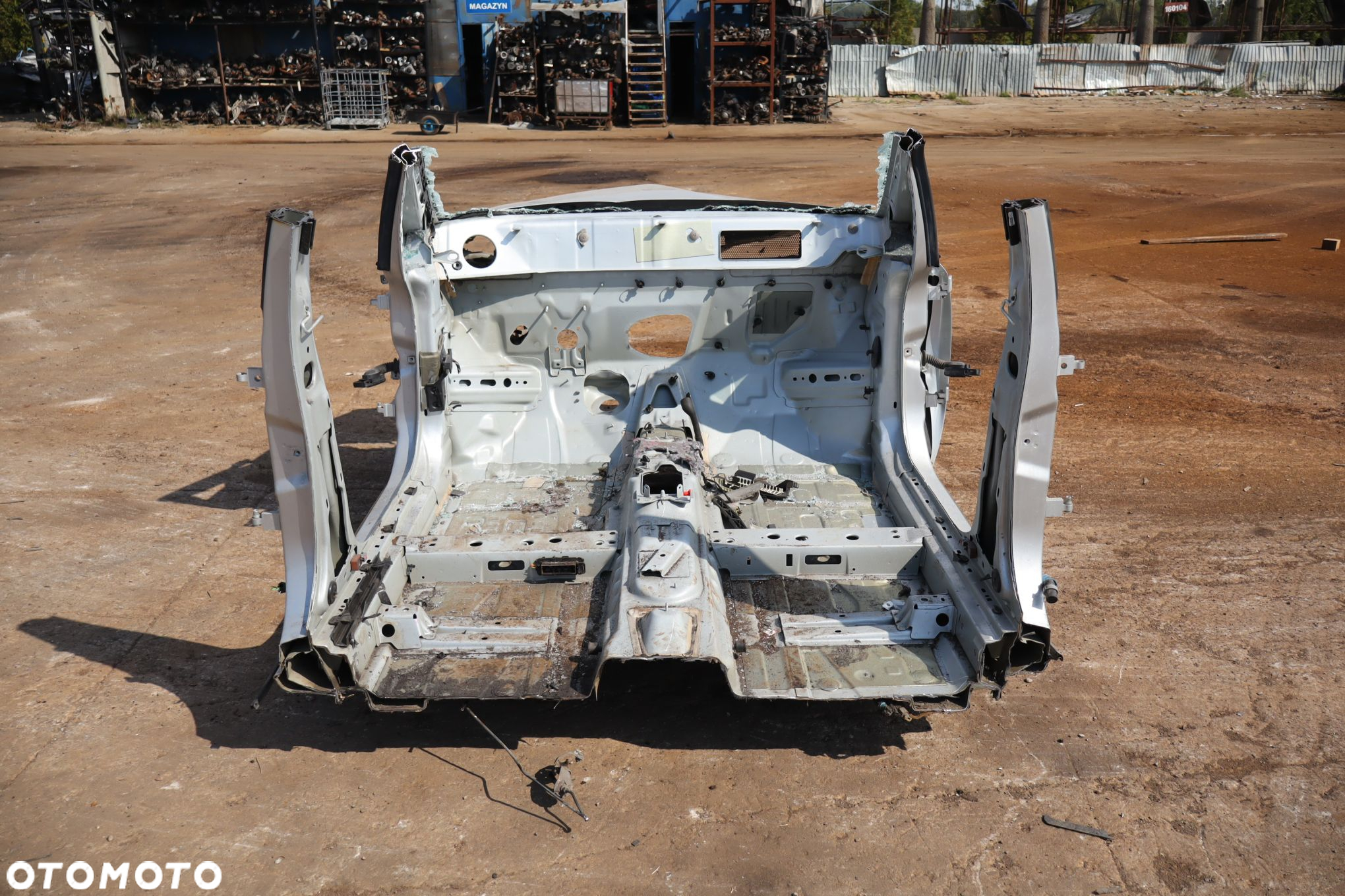 PRZÓD ĆWIARTKA OPEL CORSA E - 8