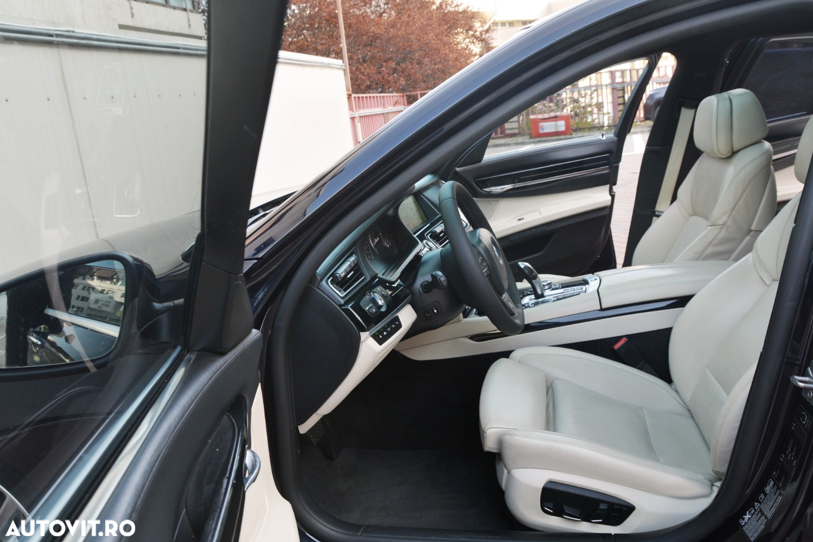 BMW Seria 7 750d xDrive - 18