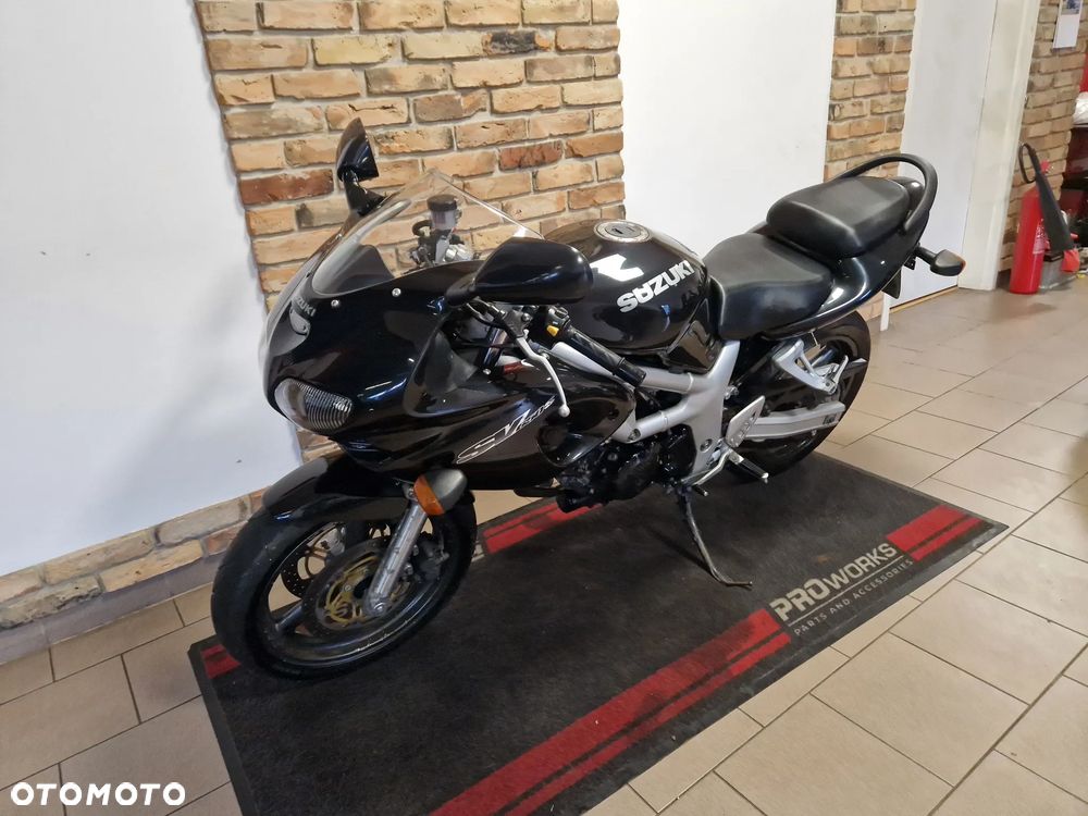 Suzuki SV - 29