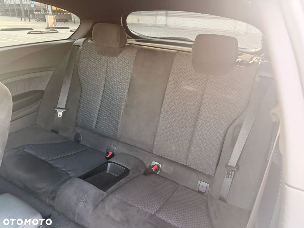BMW Seria 1 118i M Sport - 12