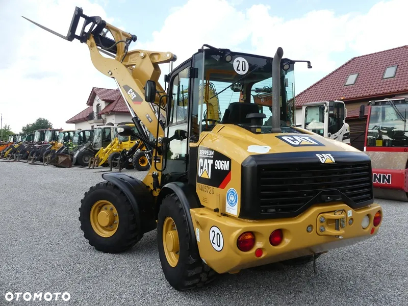Caterpillar CAT 906M Z Niemiec / 2019r / 2668mtg / Serwisowany / - 38