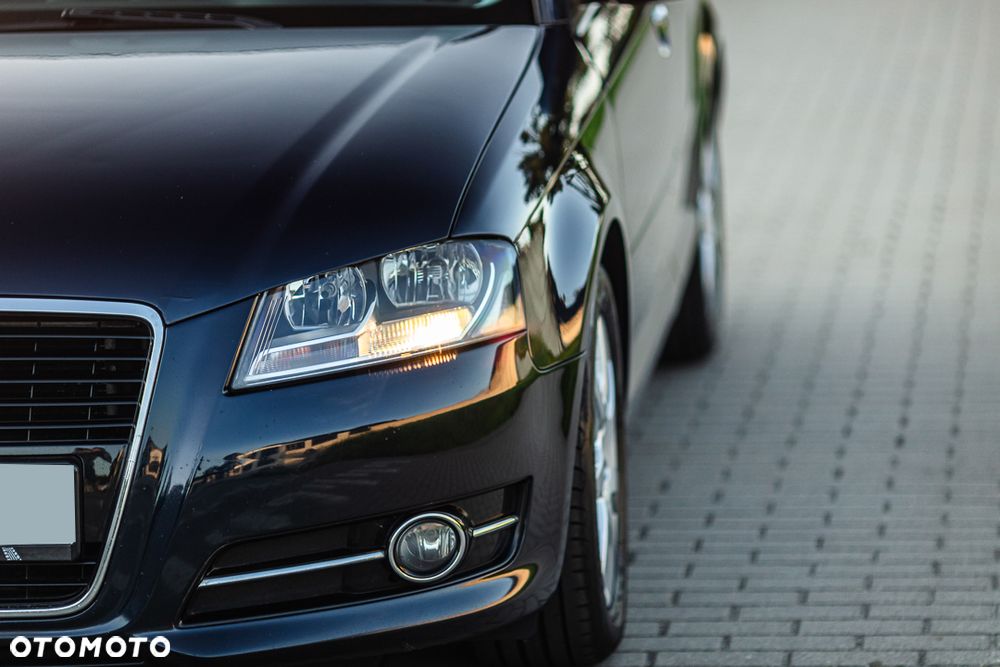 Audi A3 Sportback 2.0 TDI DPF Ambition - 11